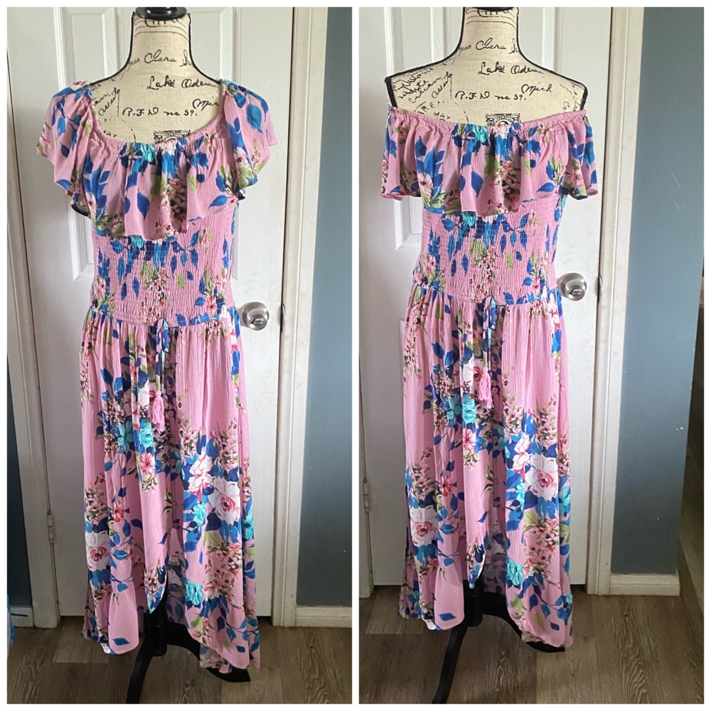 Xhilaration Pink Floral Dress